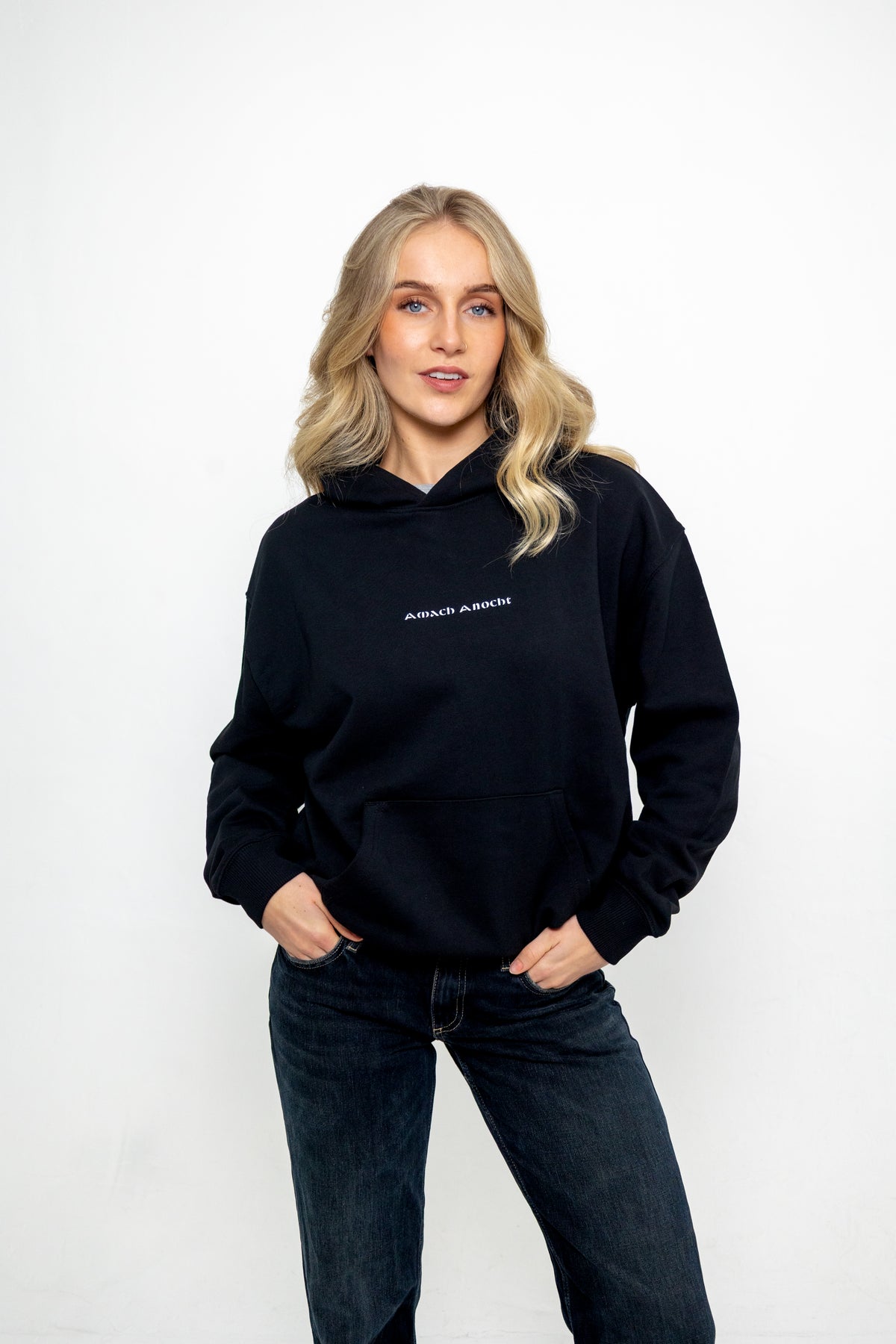 Amach Anocht Hoodie